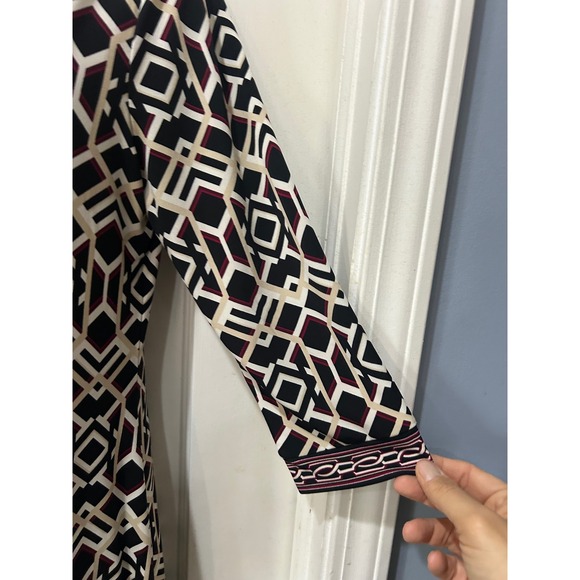 White House Black Market Geometric Print V Neck 3/4 Sleeve Dress Size Small - Picture 5 of 6